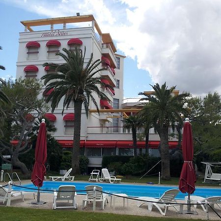 Hotel Silvi Silvi Marina Exterior photo
